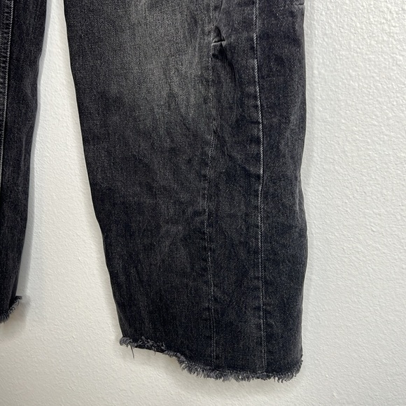 B Sides Lasso Jean - Picture 6 of 10